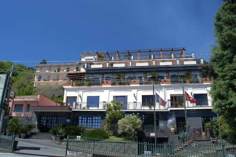 Hotel Primavera Dell'Etna - Genel