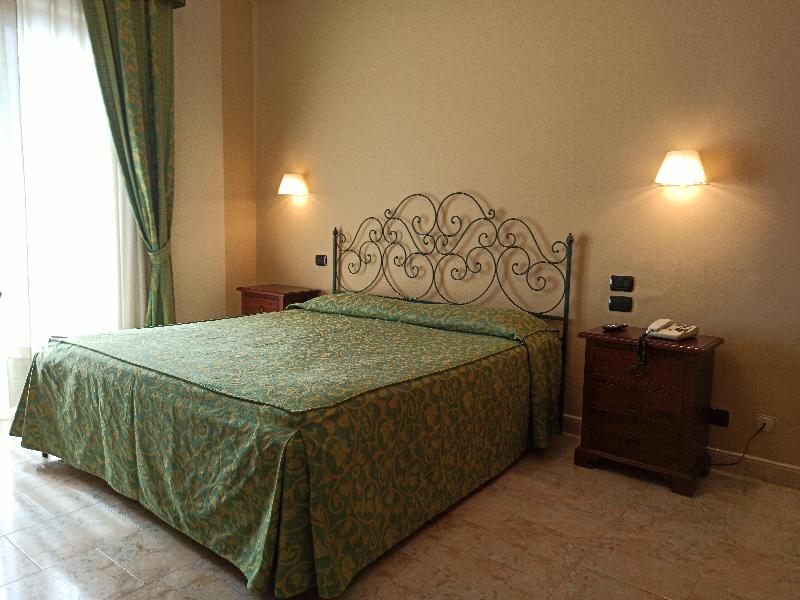 Hotel Primavera Dell'Etna - Oda