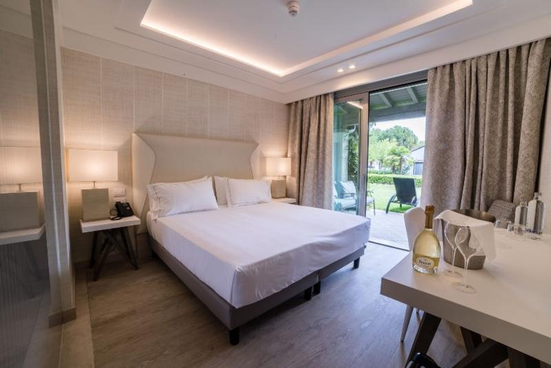 Splendido Bay Luxury Spa Resort Hotel - Oda
