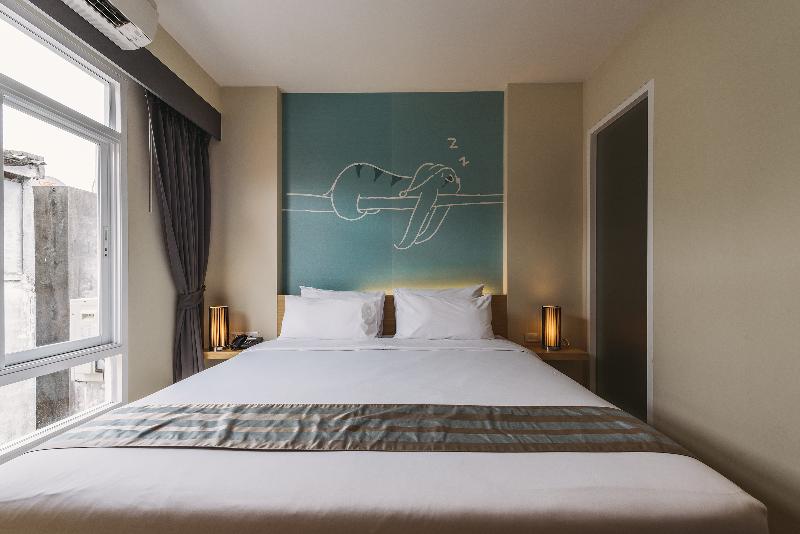 TIRAS Patong Beach Hotel - Oda