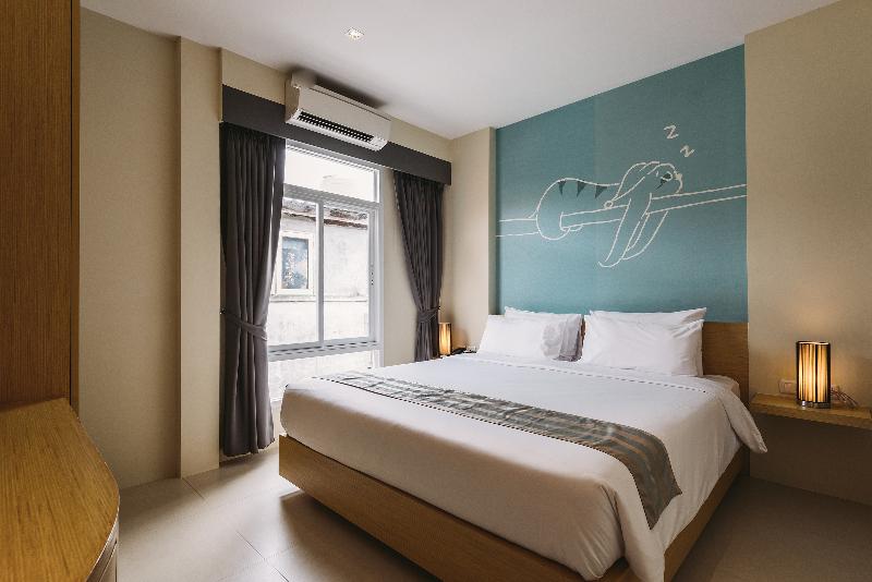 TIRAS Patong Beach Hotel - Oda