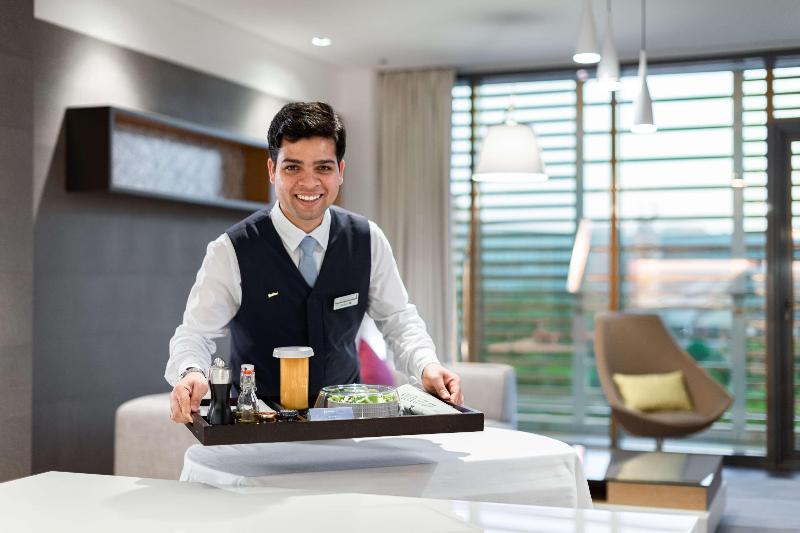 Radisson Blu Hotel & Residence, Riyadh - Restoran