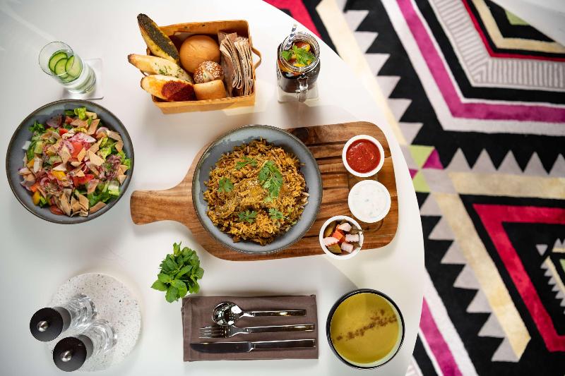 Radisson Blu Hotel & Residence, Riyadh - Restoran