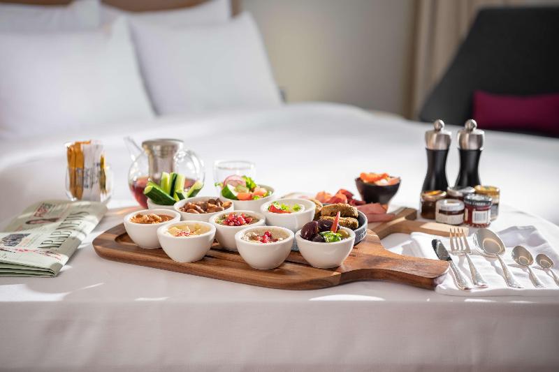 Radisson Blu Hotel & Residence, Riyadh - Restoran