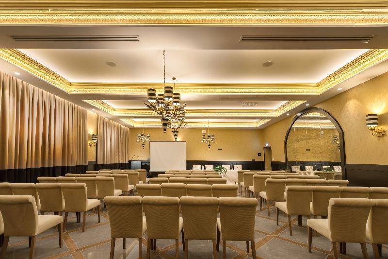 Kyniska Palace Conference & Spa - Toplantı