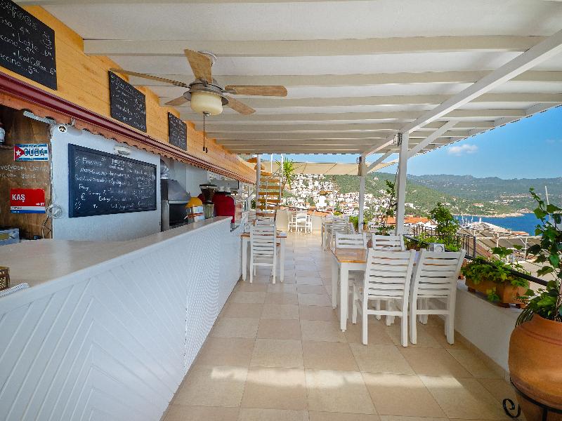 Hotel Hideaway - Teras
