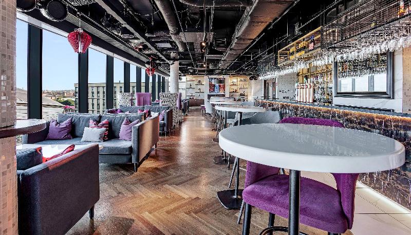 Radisson RED Hotel, Glasgow - Bar