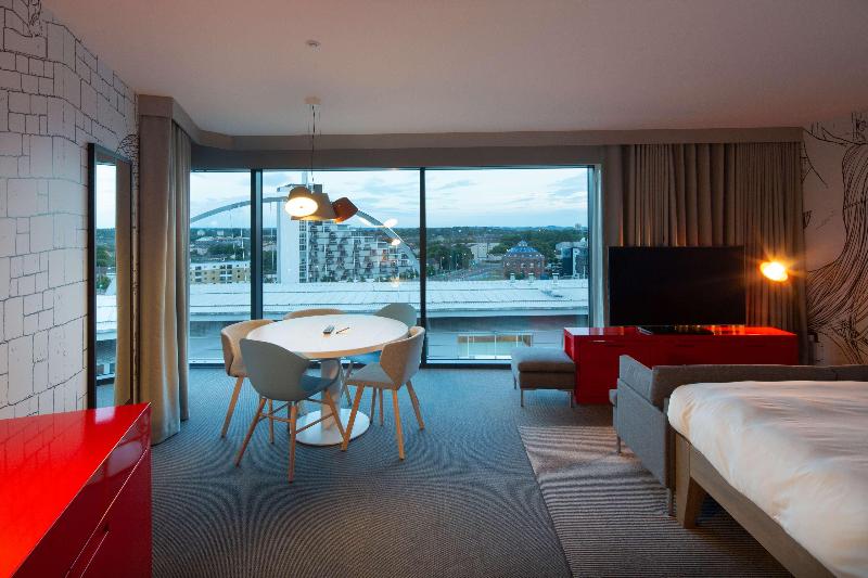 Radisson RED Hotel, Glasgow - Oda