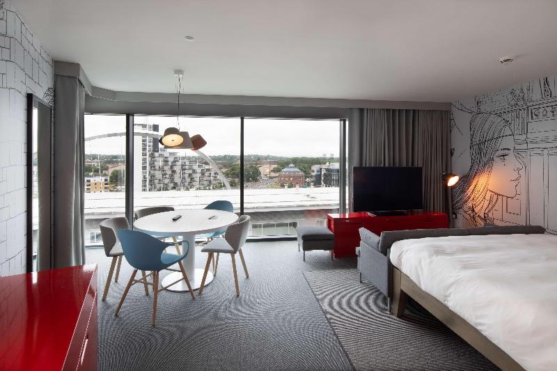 Radisson RED Hotel, Glasgow - Oda