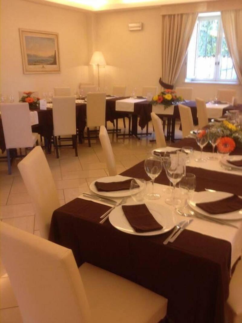 Villamaria Park Hotel - Lobi