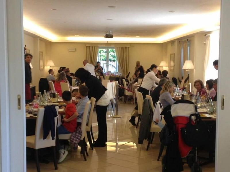 Villamaria Park Hotel - Restoran