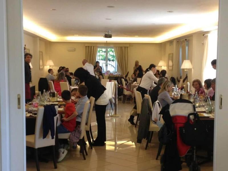 Villamaria Park Hotel - Restoran