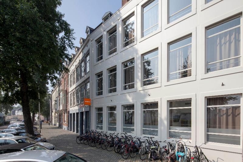 easyHotel Maastricht City Centre - Genel