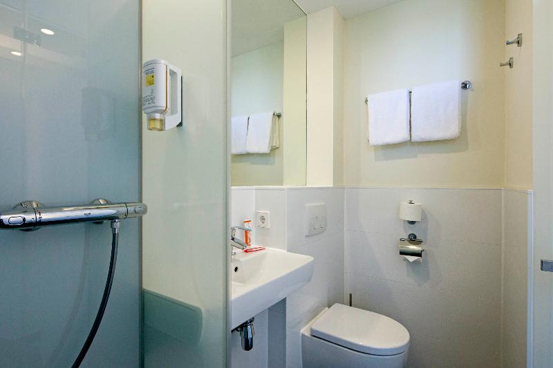 easyHotel Maastricht City Centre - Oda