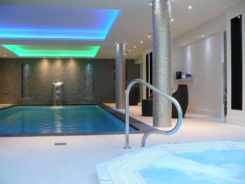 Les Criquets Hôtel Restaurant Spa - Havuz