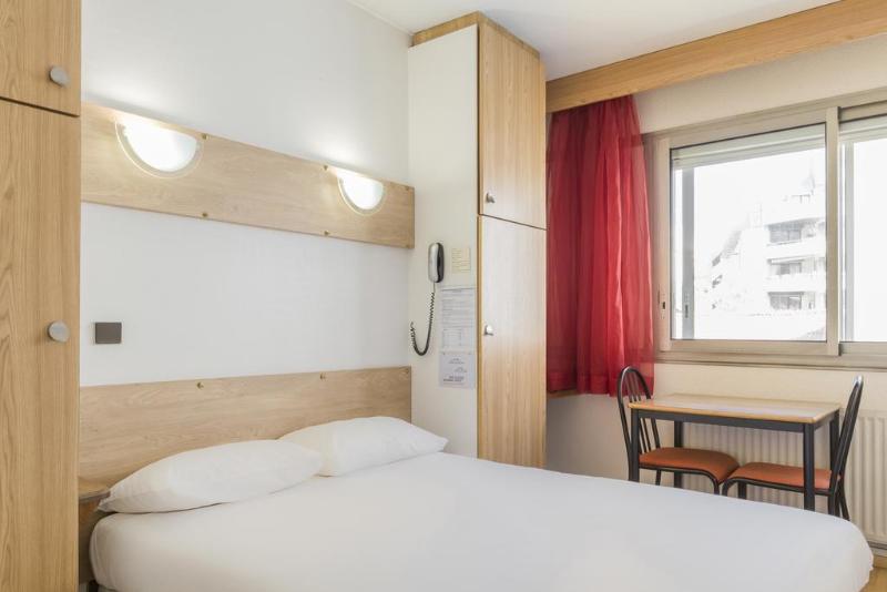 Kyriad Direct Grenoble - Oda