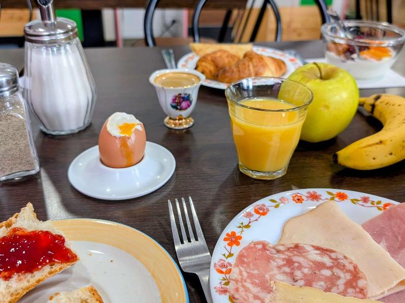 Kyriad Direct Grenoble - Restoran
