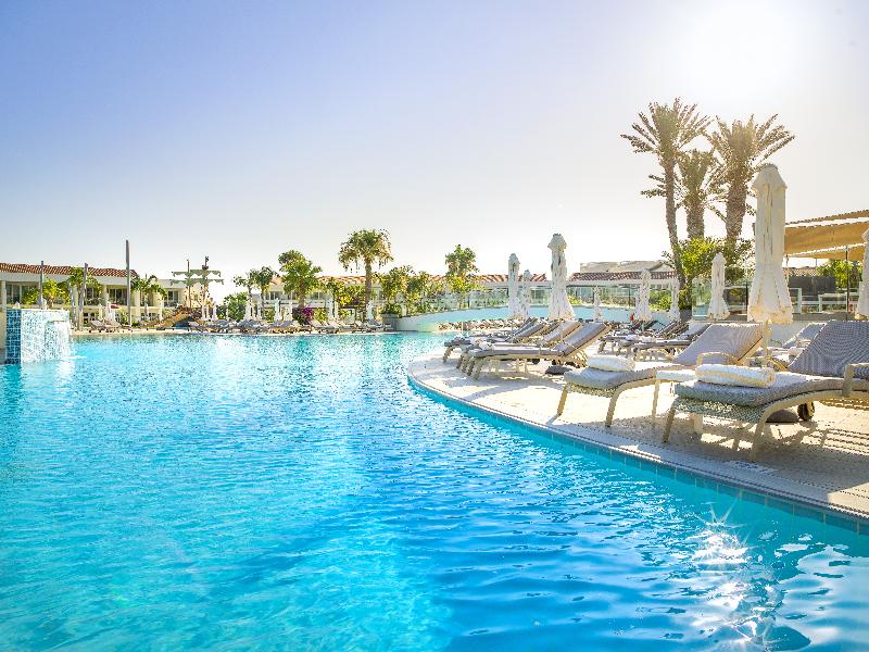 Olympic Lagoon Resort - Havuz