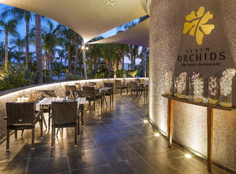 Olympic Lagoon Resort - Restoran