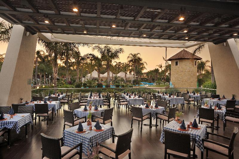 Olympic Lagoon Resort - Restoran