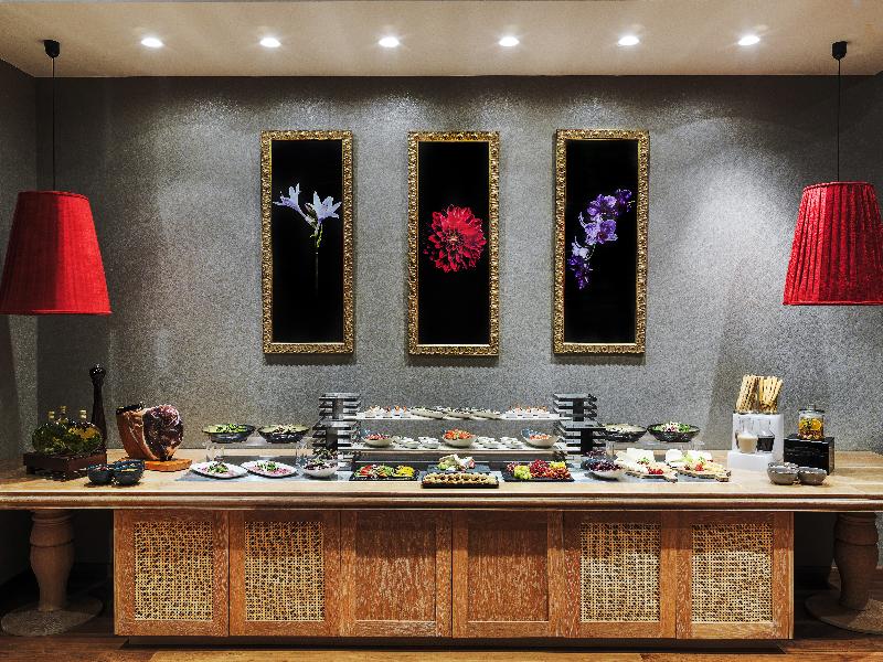 Olympic Lagoon Resort - Restoran