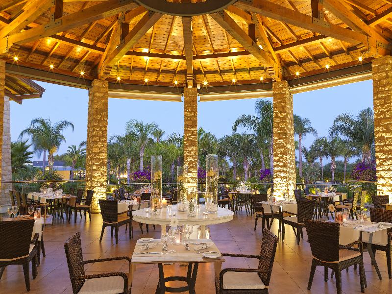 Olympic Lagoon Resort - Restoran
