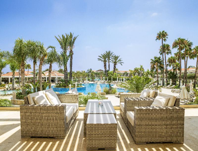 Olympic Lagoon Resort - Teras