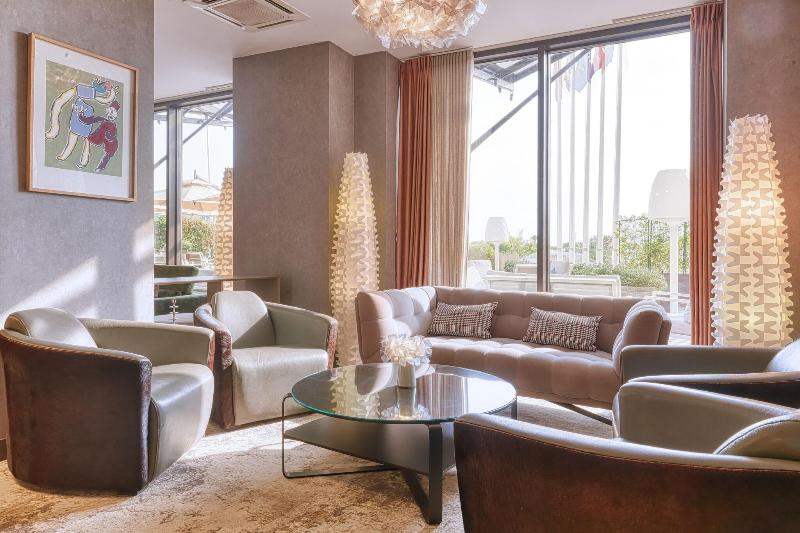 ADAM Hotel Suites - Lobi