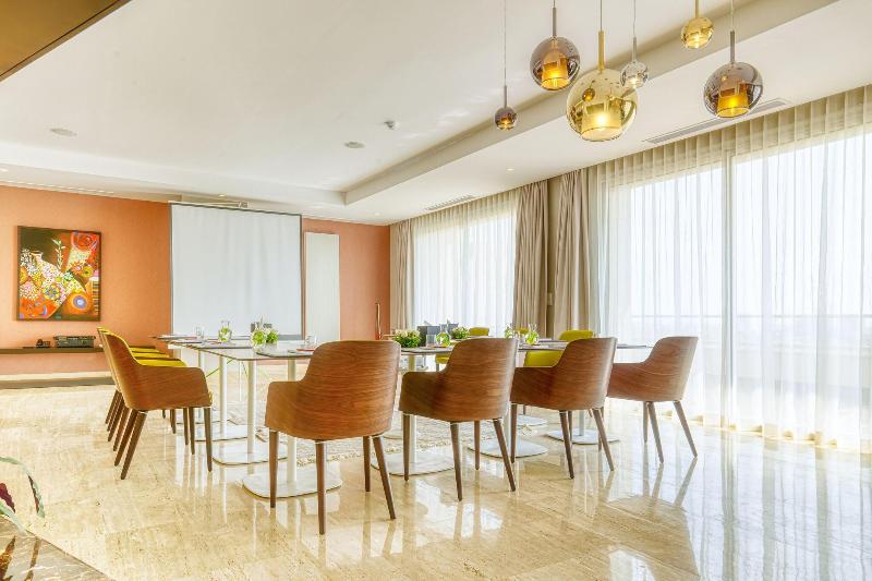 ADAM Hotel Suites - Toplantı