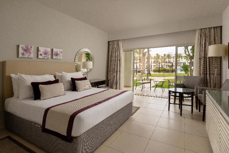 JAZ Oriental, Almaza Bay - Oda