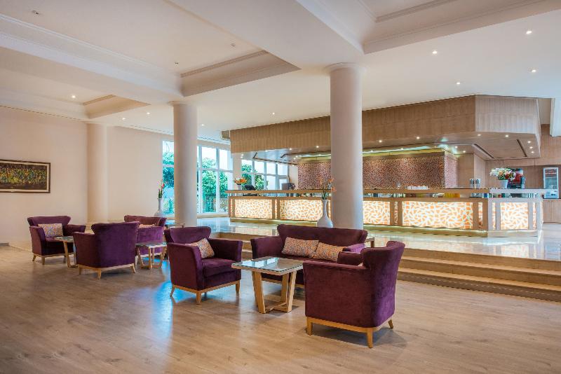 Iberostar Waves Averroes - Bar