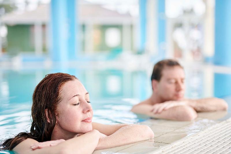 Iberostar Waves Averroes - Havuz