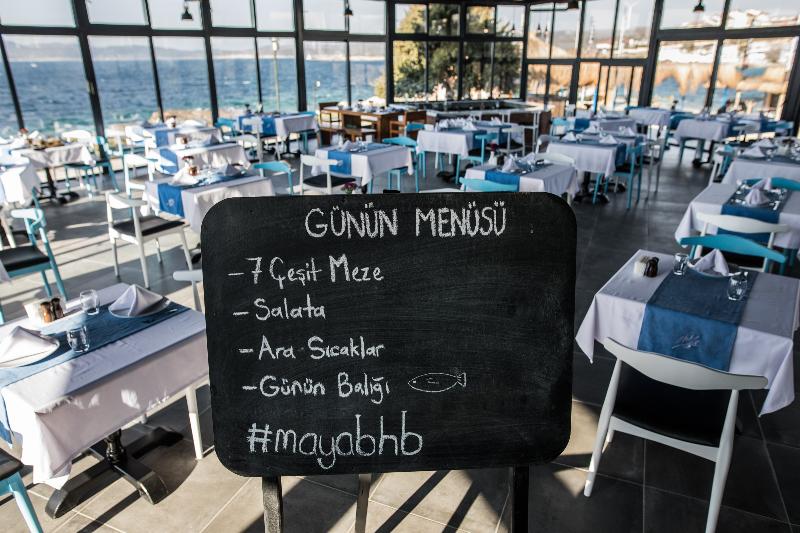 Maya Bistro Hotel Beach - Restoran