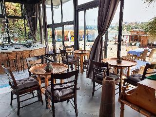 Maya Bistro Hotel Beach fotoÄŸrafÄ±