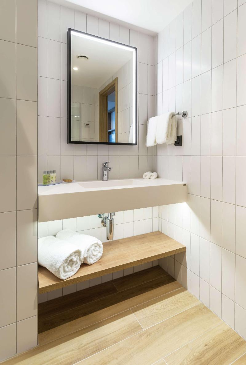 Hilton Garden Inn Bucharest Airport - Oda