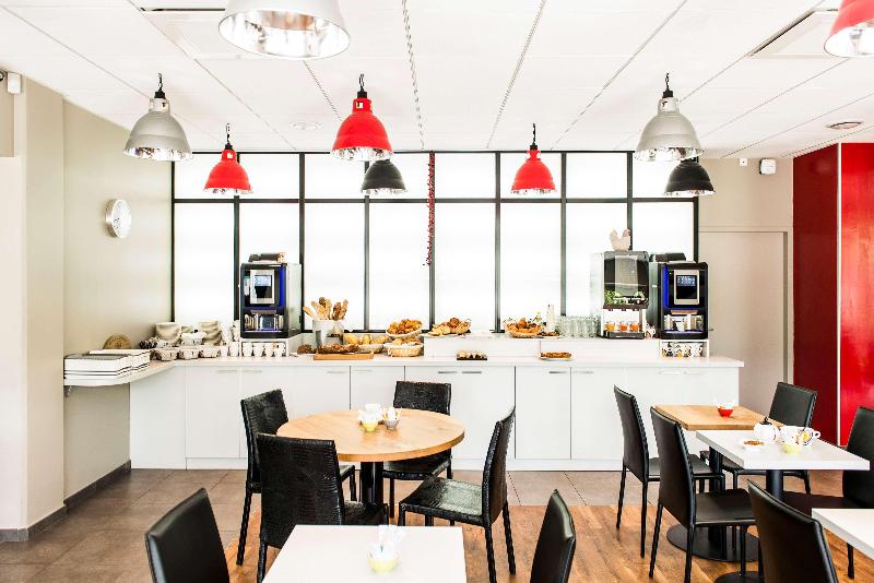 Kyriad Lyon Est - Stadium - Eurexpo - Restoran
