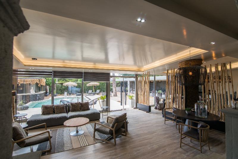Mikelina Boutique Hotel - Lobi
