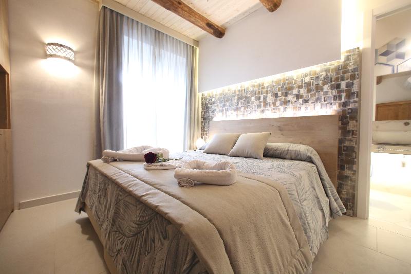 Relais Piazza del Plebiscito - Oda