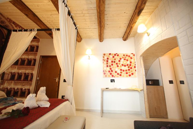 Relais Piazza del Plebiscito - Oda
