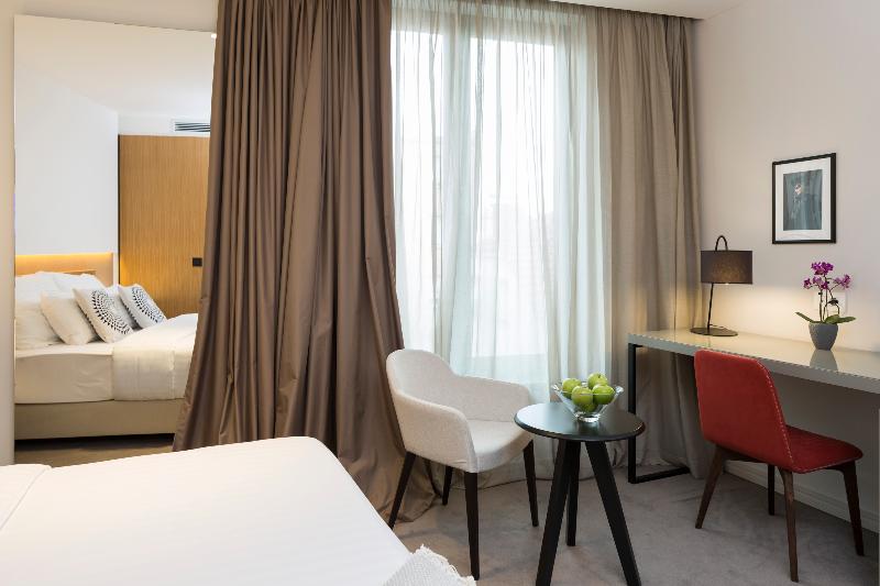 Livris Hotel - Oda