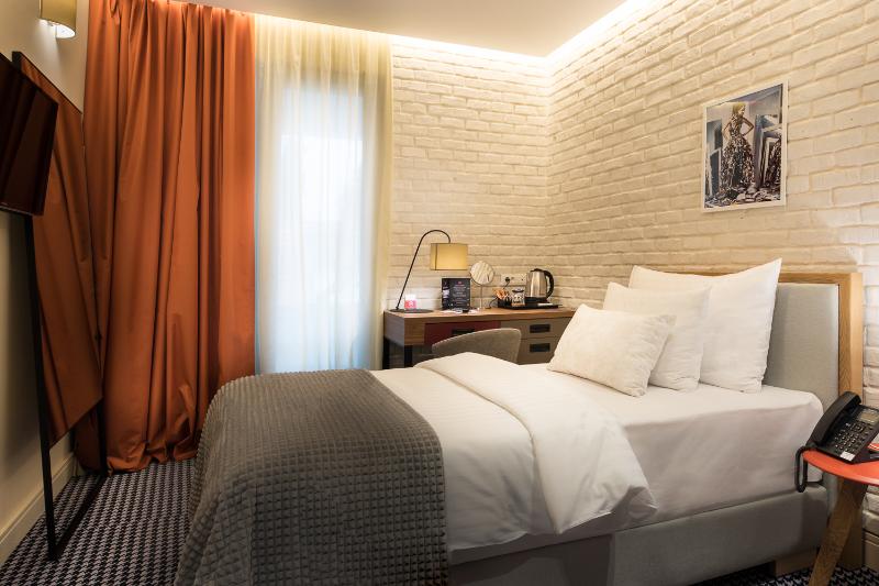 Livris Hotel - Oda
