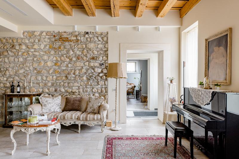 Villa Di Cazzano - Bioluxury Living - Lobi