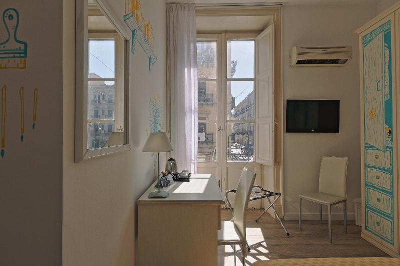 Afea Art & Rooms - Oda