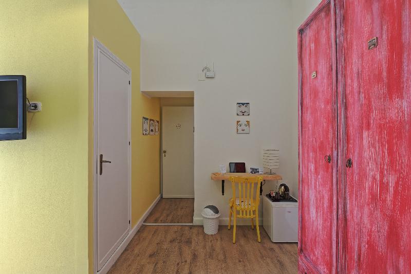 Afea Art & Rooms - Oda