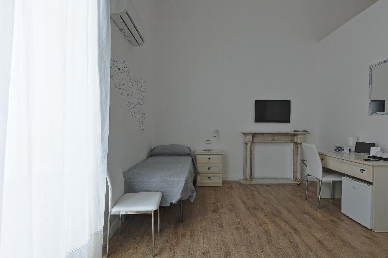 Afea Art & Rooms - Oda