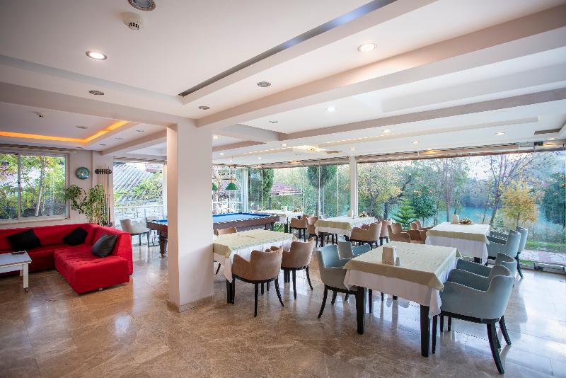 The Sansa Hotel & Spa - Lobi
