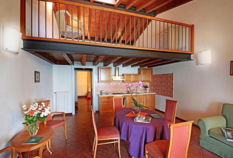 Domina Borgo Degli Ulivi ( Lake Garda ) - Oda