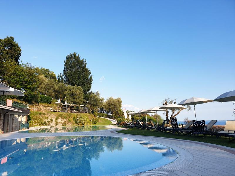 Domina Borgo Degli Ulivi ( Lake Garda ) - Havuz