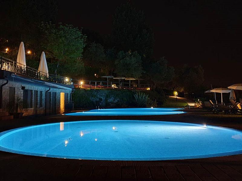 Domina Borgo Degli Ulivi ( Lake Garda ) - Havuz