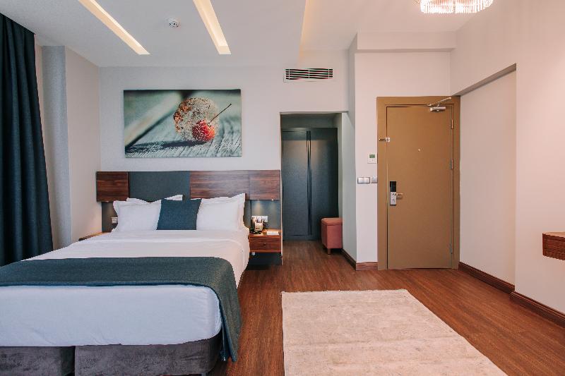 Peerless Villas Hotel - Oda